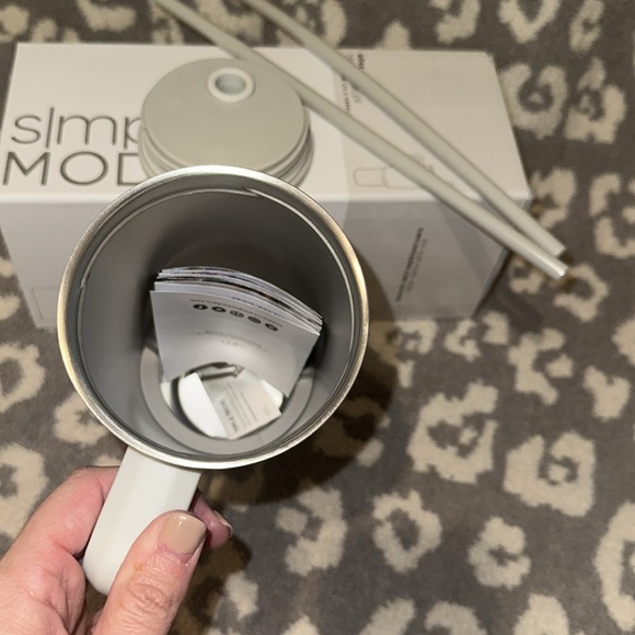 Simple Modern TREK 40oz Tumbler In Polar Sunrise 🌄 New 🆕 & Never Used 😍 - Picture 9 of 17